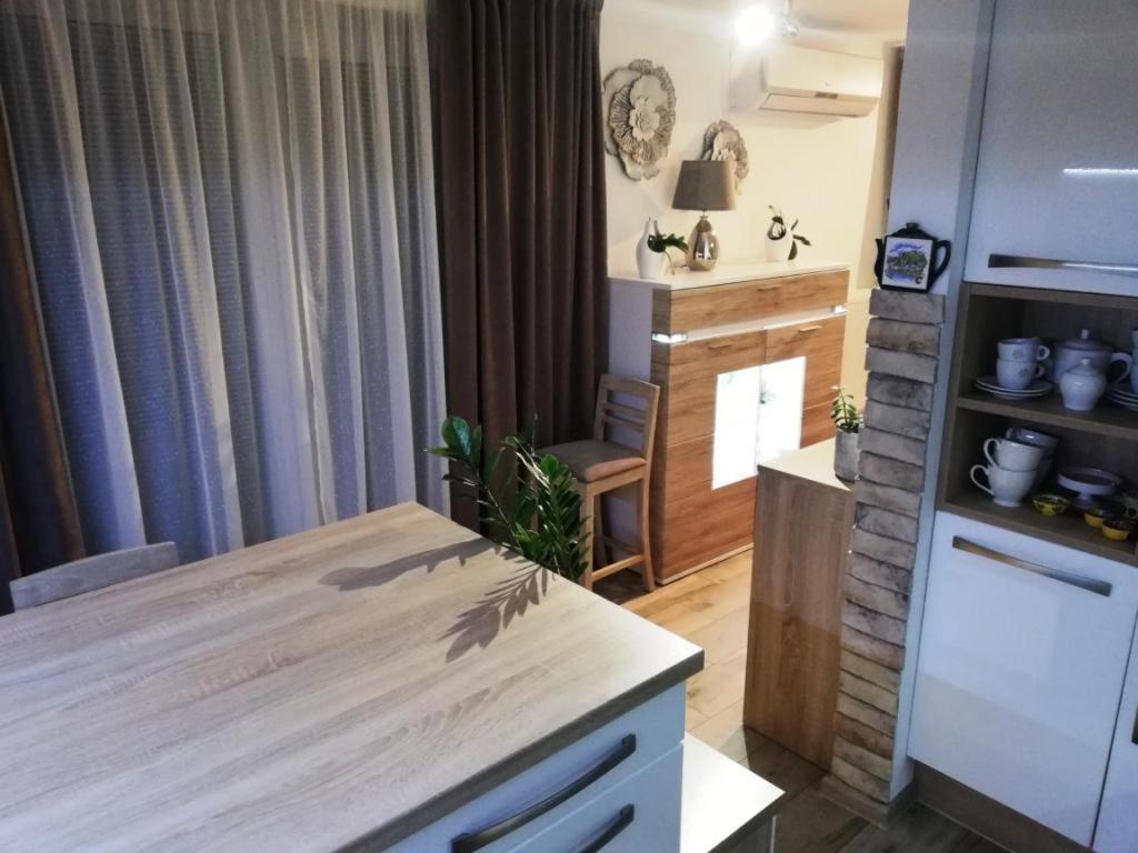 Appartement Galéria šťastie à Senec Extérieur photo