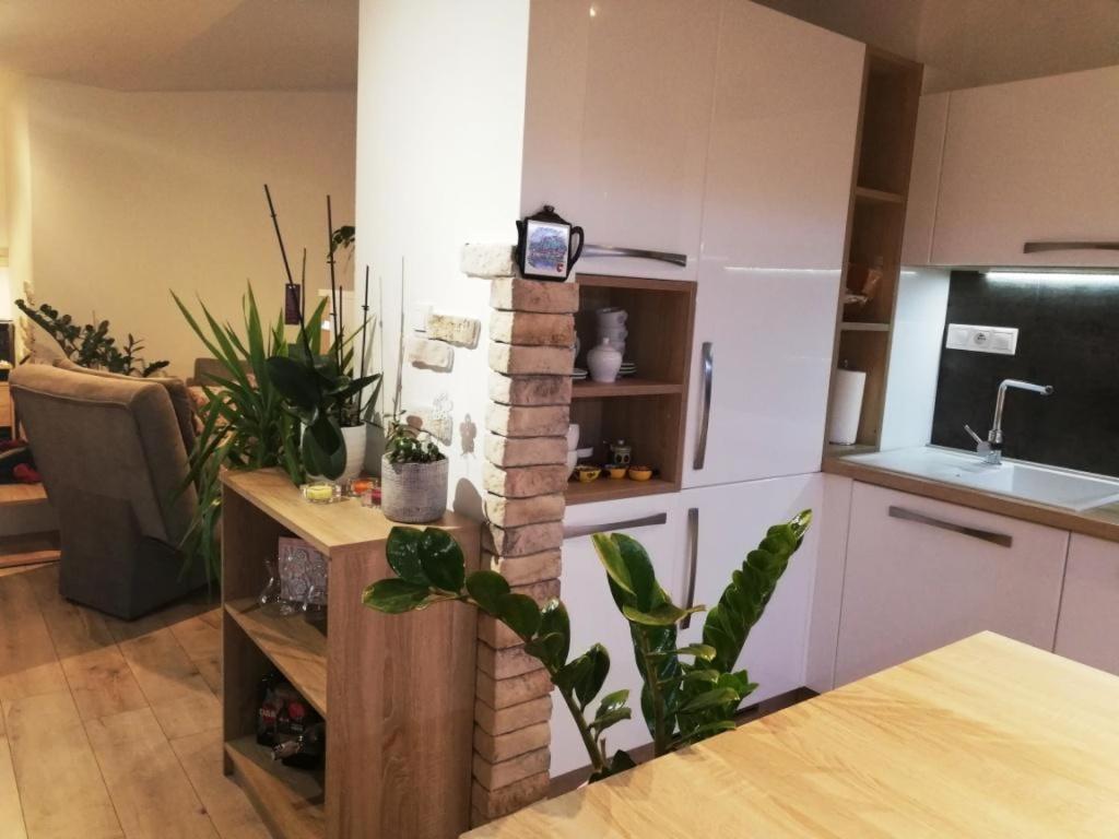 Appartement Galéria šťastie à Senec Extérieur photo